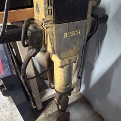 BOSCH Jack Hammer...Selling For Parts 