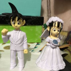Goku and chichi wedding figure set