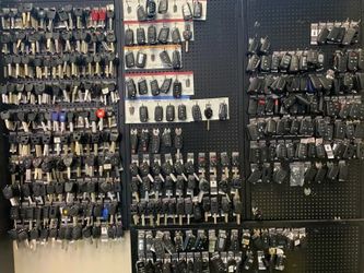 Car Keys for Many Vehicles