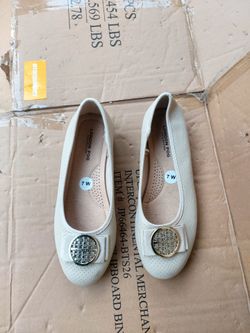 London Fog Women's Flats Shoes Size 7W