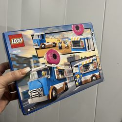 Lego City : Donut Truck Building Toy Set 196 Pieces (60452) Ages 5+ NEW