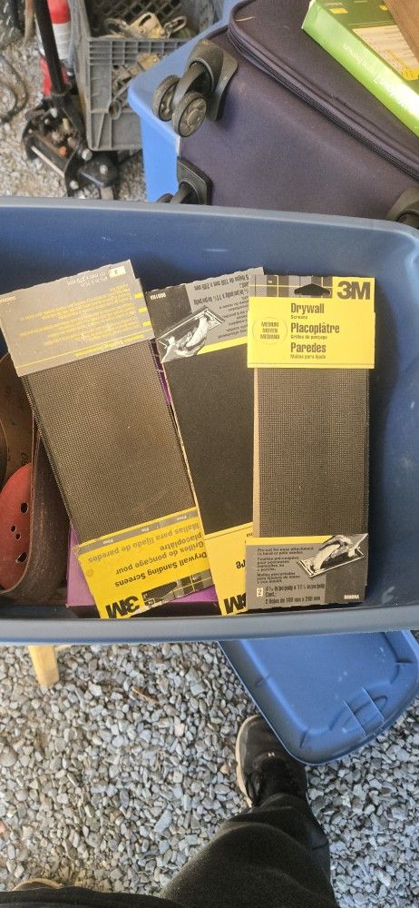 Sand paper lot three by twenty one hinge belt sander, twenty pieces, four packs, drywall and more