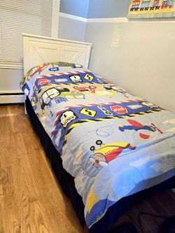 Twin Bed, Headboard And Box Spring