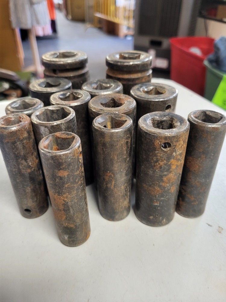 14 Pcs Socket Set Diffrent Sizes