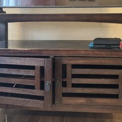 💥WOODEN TABLE CONSOLE 4 SALE OBO💥