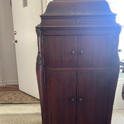 Mid 1912 Victrola