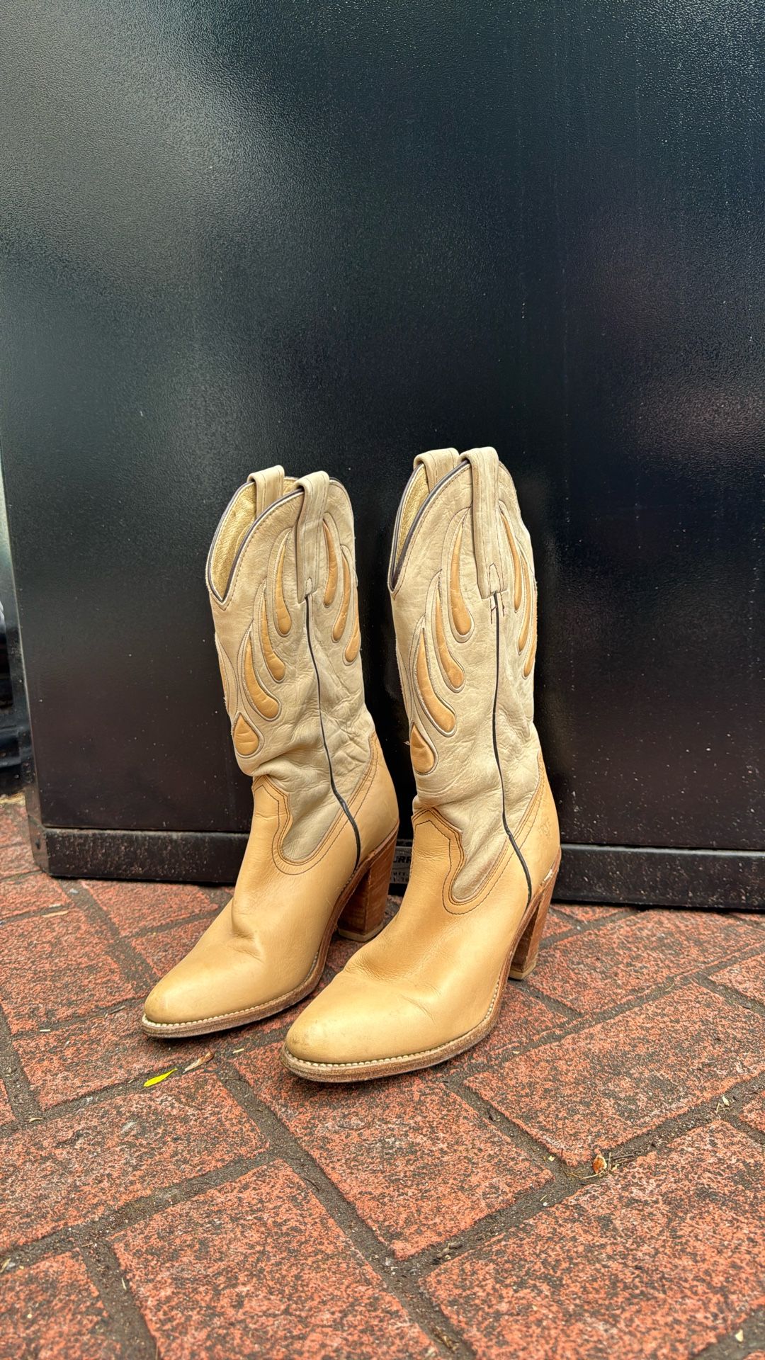 Vintage FRYE Women’s Cowgirl Boots Size 7 1/2