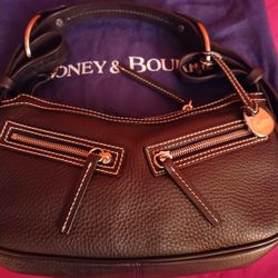 DOONEY & BOURKE PURSE - AUTHENTIC (NEW) GREAT FOR CHRISTMAS 
