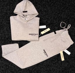 Essentials set