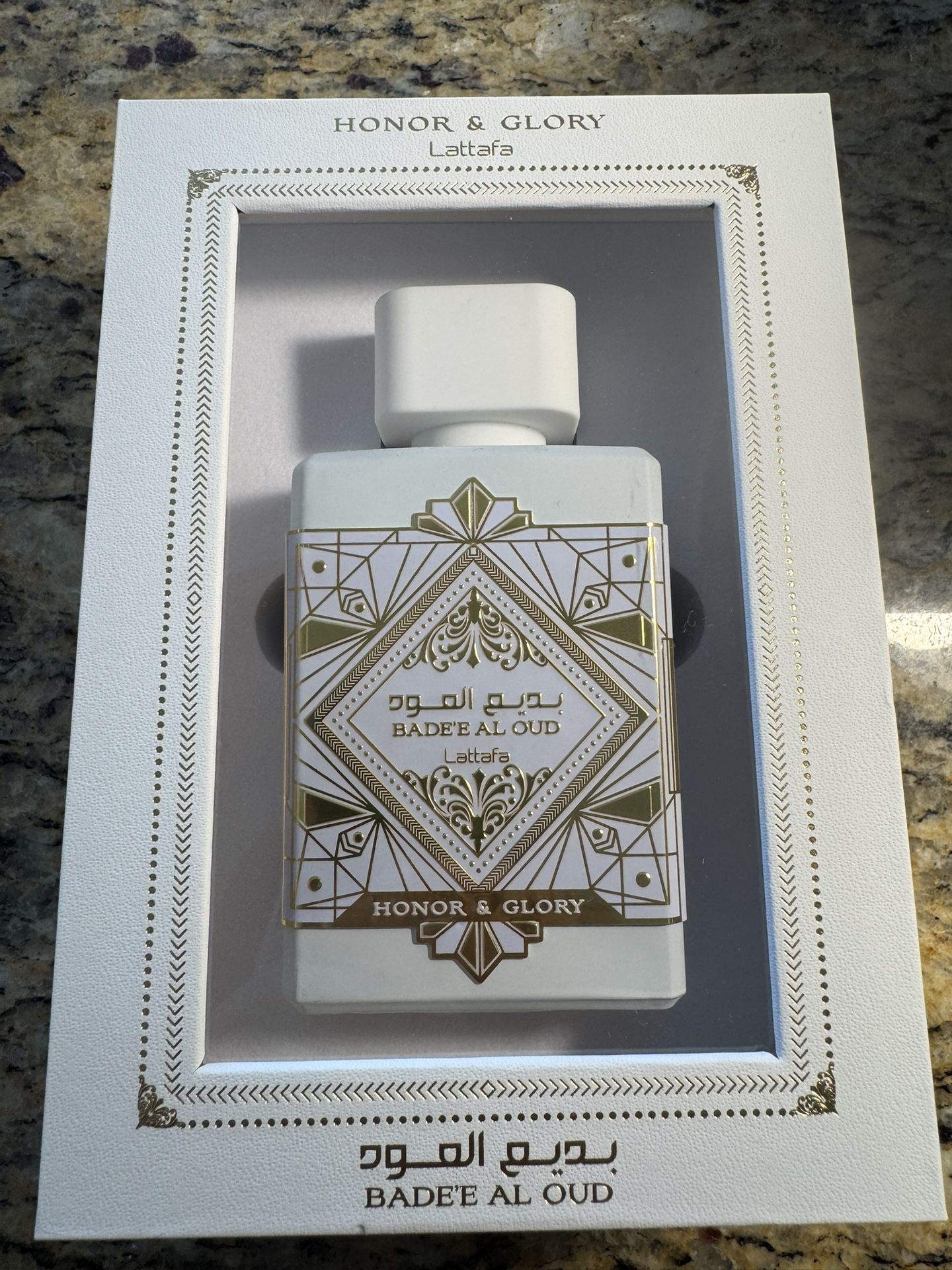 Lattafa Bade’e Al Oud “Honor & Glory” Cologne