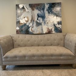 Elegant Couch 