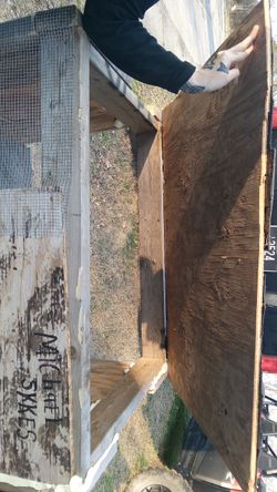 Chicken bruder cage / quail cage or / rabbit. Built from scratch