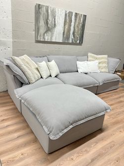 Light gray cloud sectional (NEW IN BOXES)