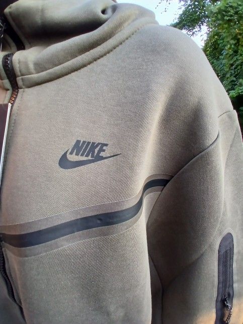 Nike Tech Jacket And Pants