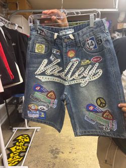 VALLEY SHORTS