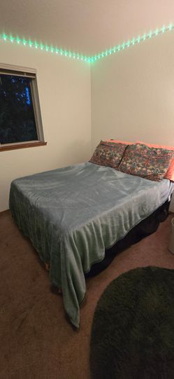 *NEW* Full Size Memory Foam Platform Bed