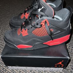 Size 9.5 - Nike Air Jordan 4 Retro Red Thunder Replacement Box