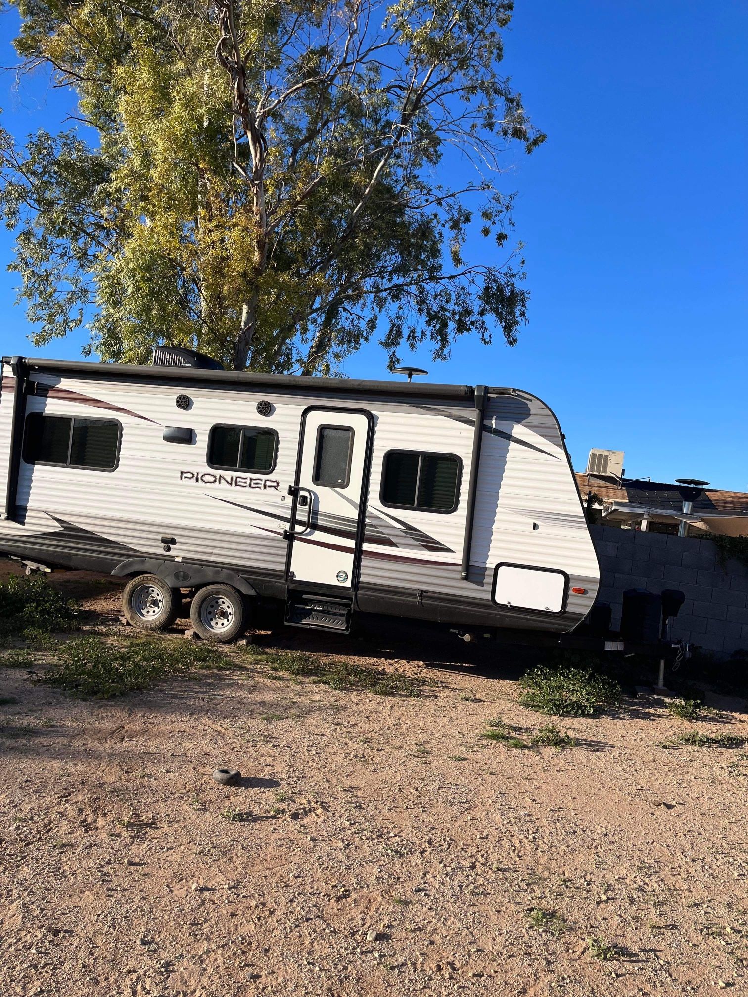 2019 Poineer RV