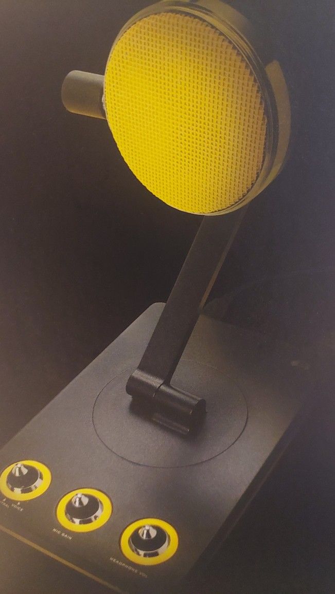 Iconic Bumblebee MIC