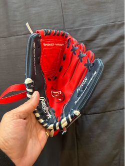 Kids baseball mitt