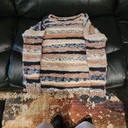 American Eagle Knitted Sweater