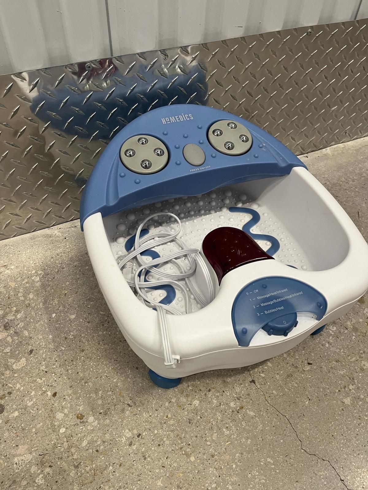 HoMedics luxury foot Spa-rejuvenator. Wet/Dry Massage.