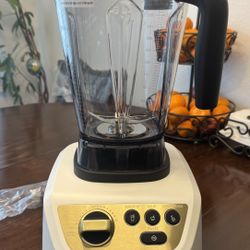 Licuadora Blanca De Princess House 