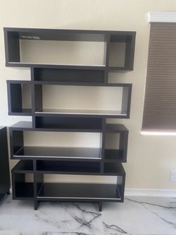 Modern Geometric Bookcase / Display Shelf – 2 Available each $225 or Two $400. Estantería Moderna Ge