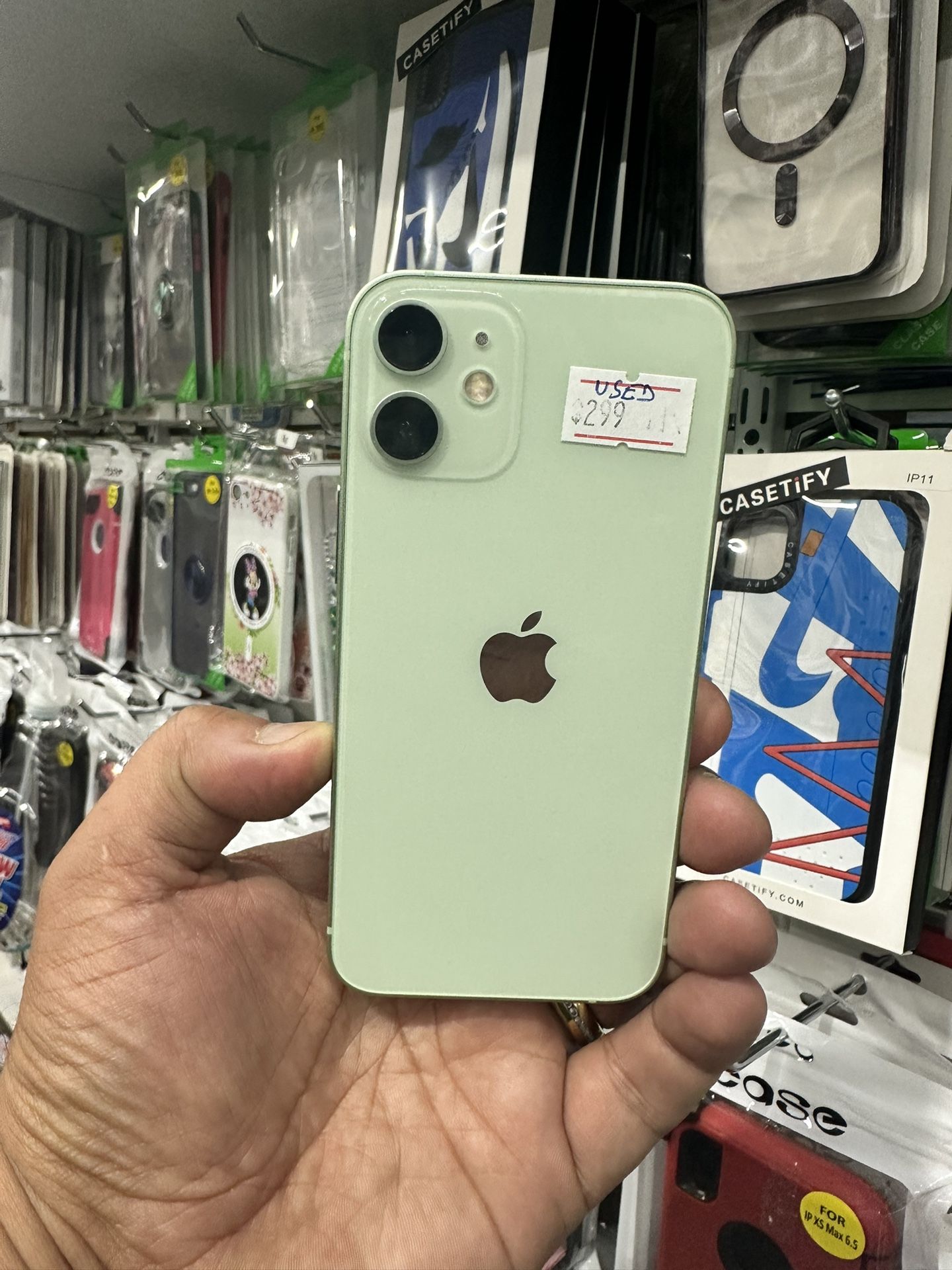 FACTORY UNLOCK IPHONES