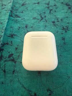AirPod 2nd Generation Used No Charger