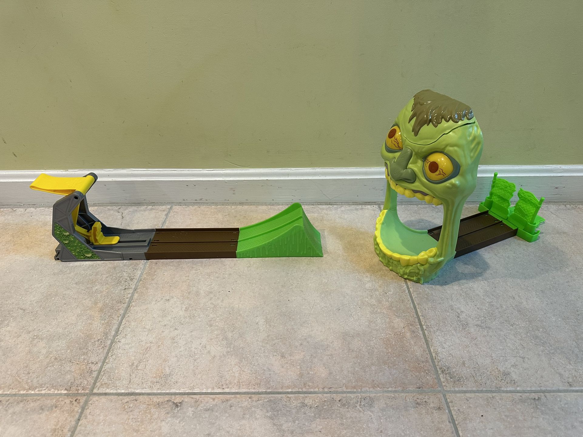 Monster Jam Playsets