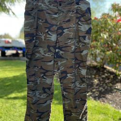 wrangler camo pants 