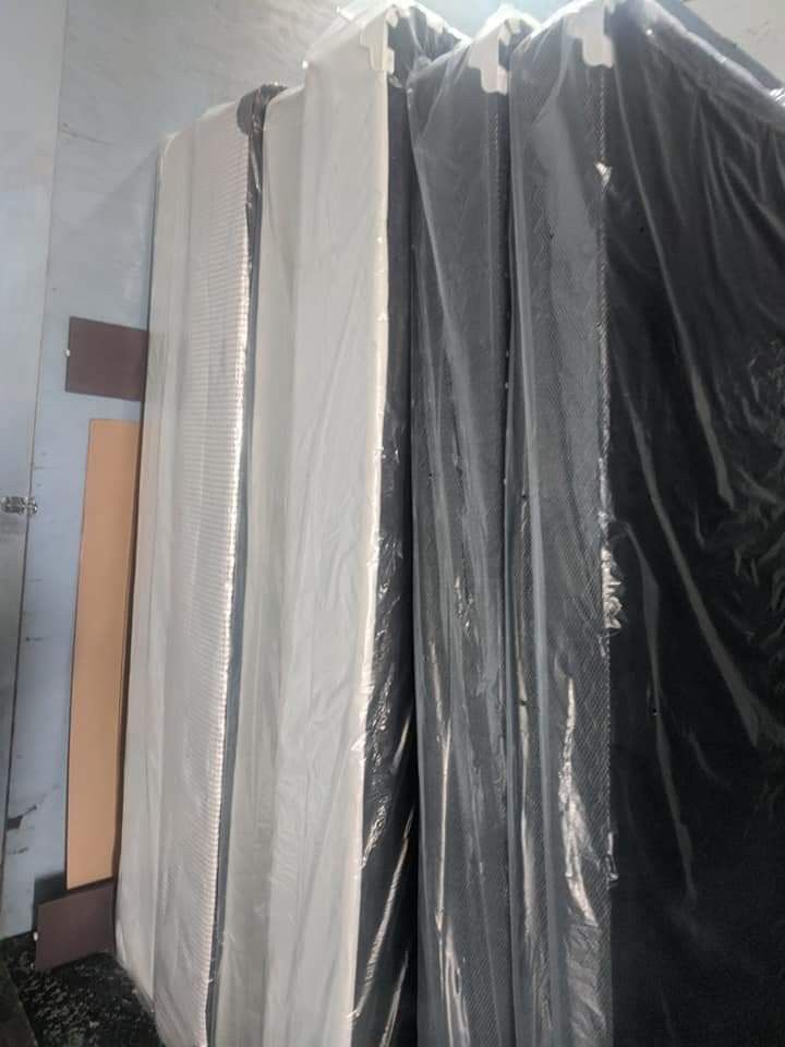 Queen Size **Mattres.s**