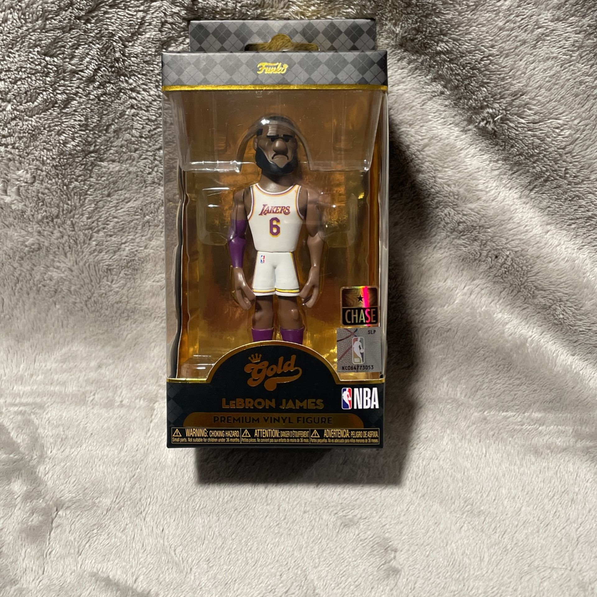 Funko Gold LeBron James Chase Variant