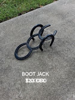 Horseshoe Boot Jack