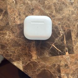 Apple AirPods 3 Case