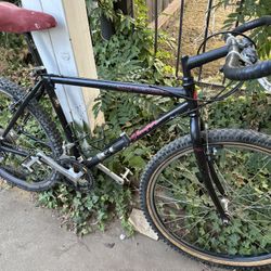 Specialized Stumpjumper Vintage Bike (read Description)