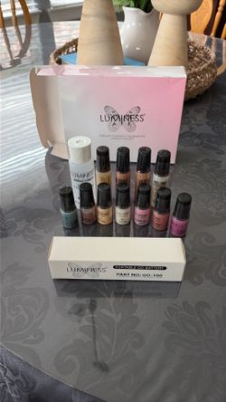 Luminess Foundation and Eye Colors & Battery Pack