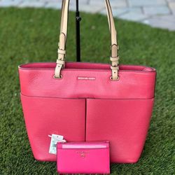 Michael Kors Bedford Medium Logo Tote, NWOT with wallet NWT/Bolsa MK nueva con cartera