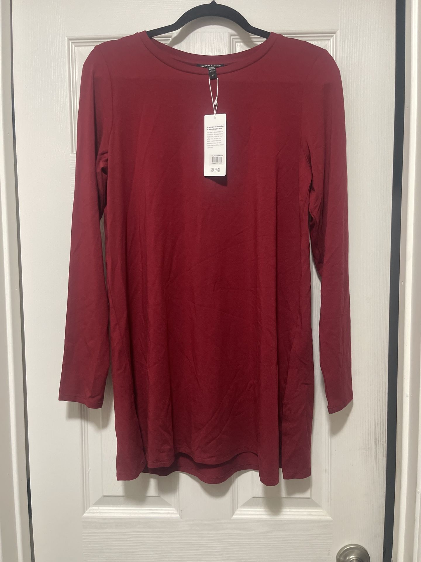 NWT $148 Eileen Fisher Deep Claret Tencel Lyocell Crew Neck Tunic Top Small