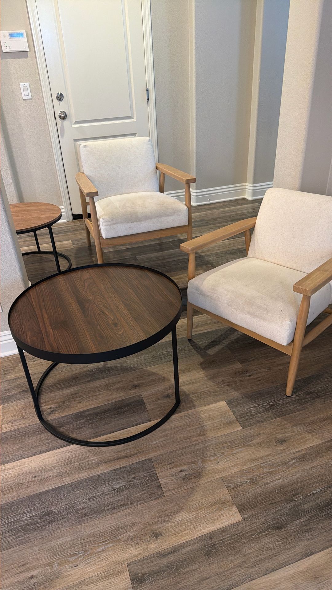 Chairs And Coffee tables (free)