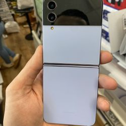 UNLOCKED Samsung Galaxy Z Flip 4 5G 256GB