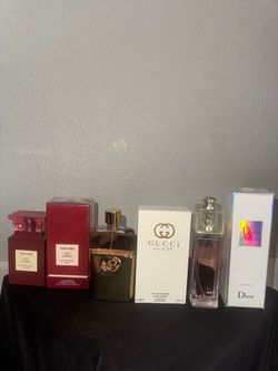 3 female perfumes bundle‼️ school deals
