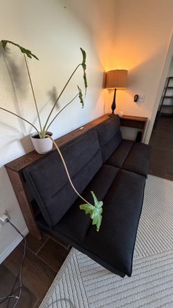 Futón  sofa with wooden bench