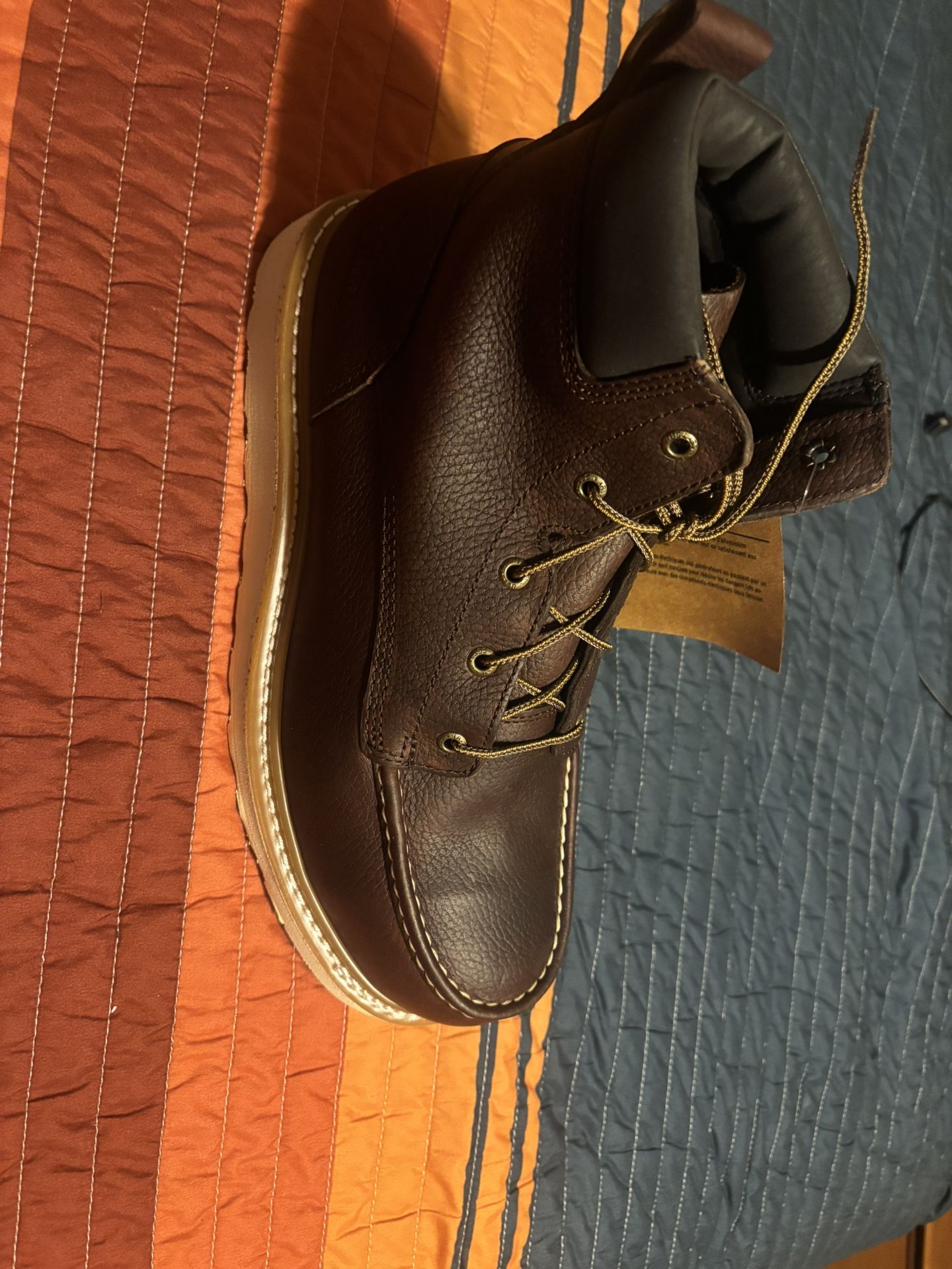 Red Wing Irish Setter