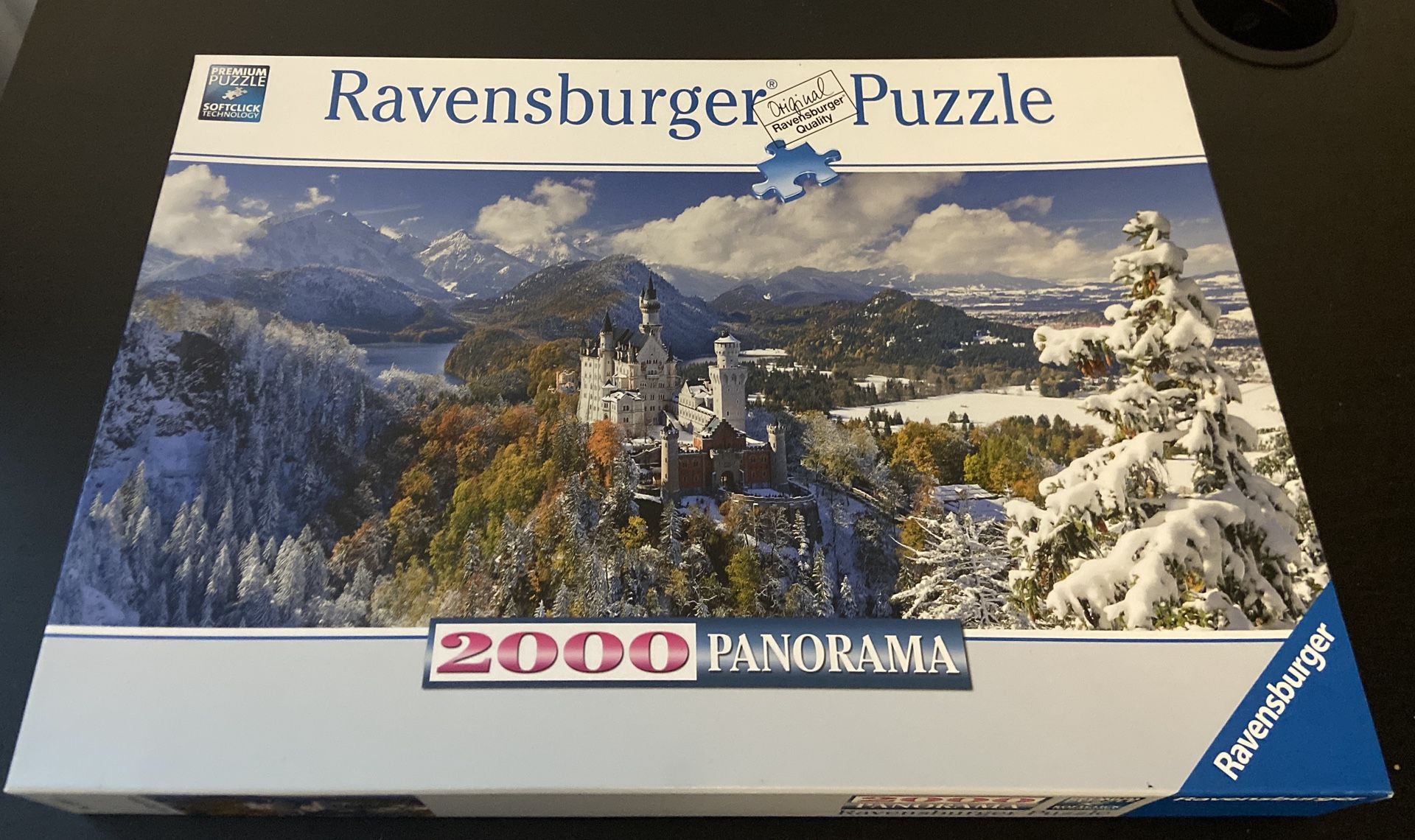 Ravensburger 2000 piece puzzle (Neuschwanstein Castle)