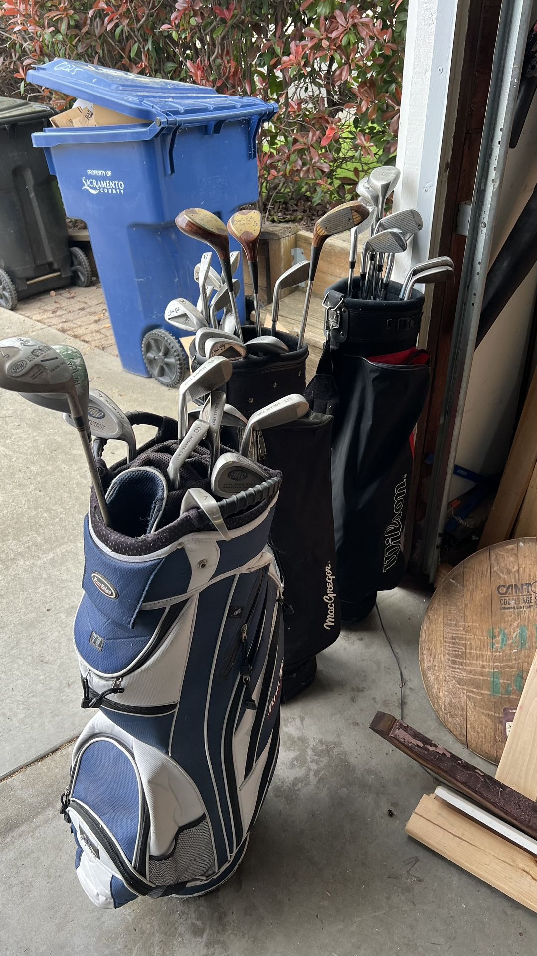 Golf Club Lot