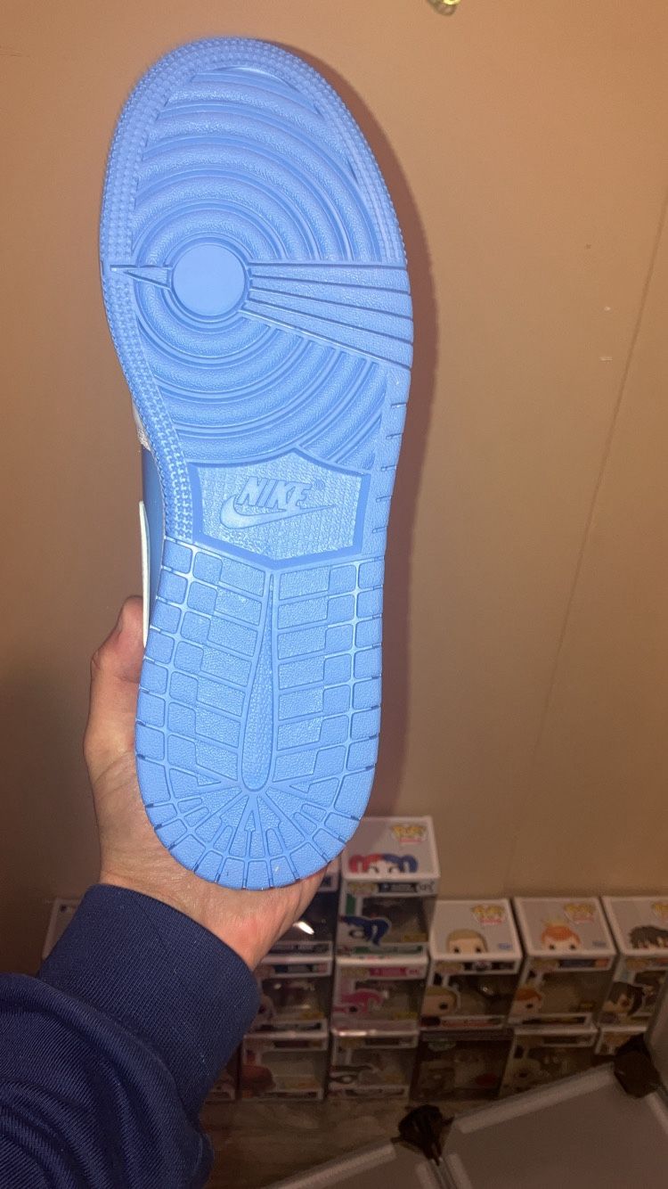 jordan 1 mid legend blue