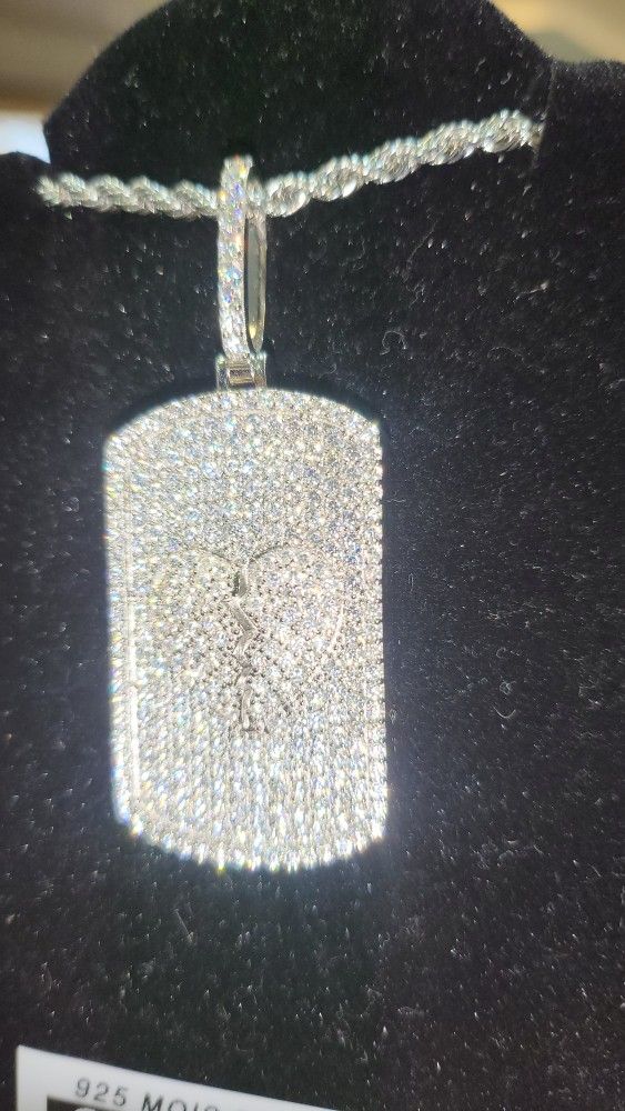 925 Vvs1 Moissonites Dog Tag 18k White Gold Plated Plus Picture Pendent