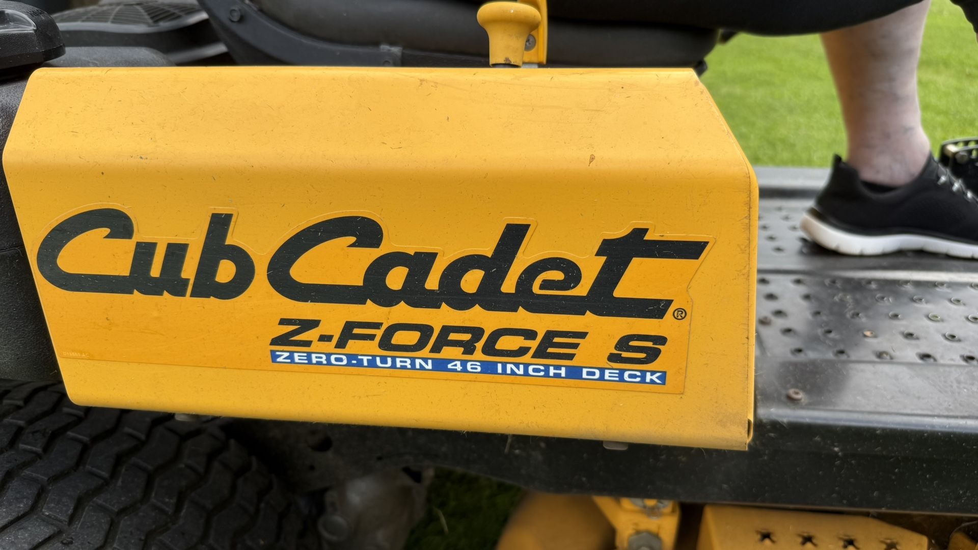 2013 Cub Cadet Z-Force S 46 Riding Mower